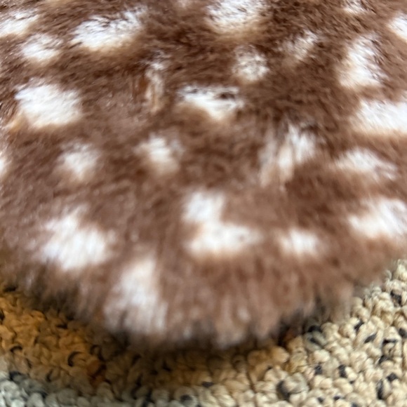 Reindeer Booties Slippers Christmas Brown & White Fuzzy w Pink Nose 7-8 NWOT - Picture 5 of 9